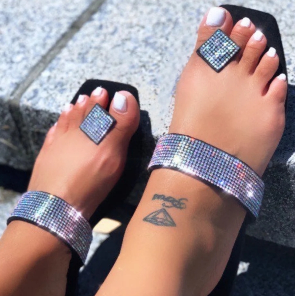 Sandals size 8